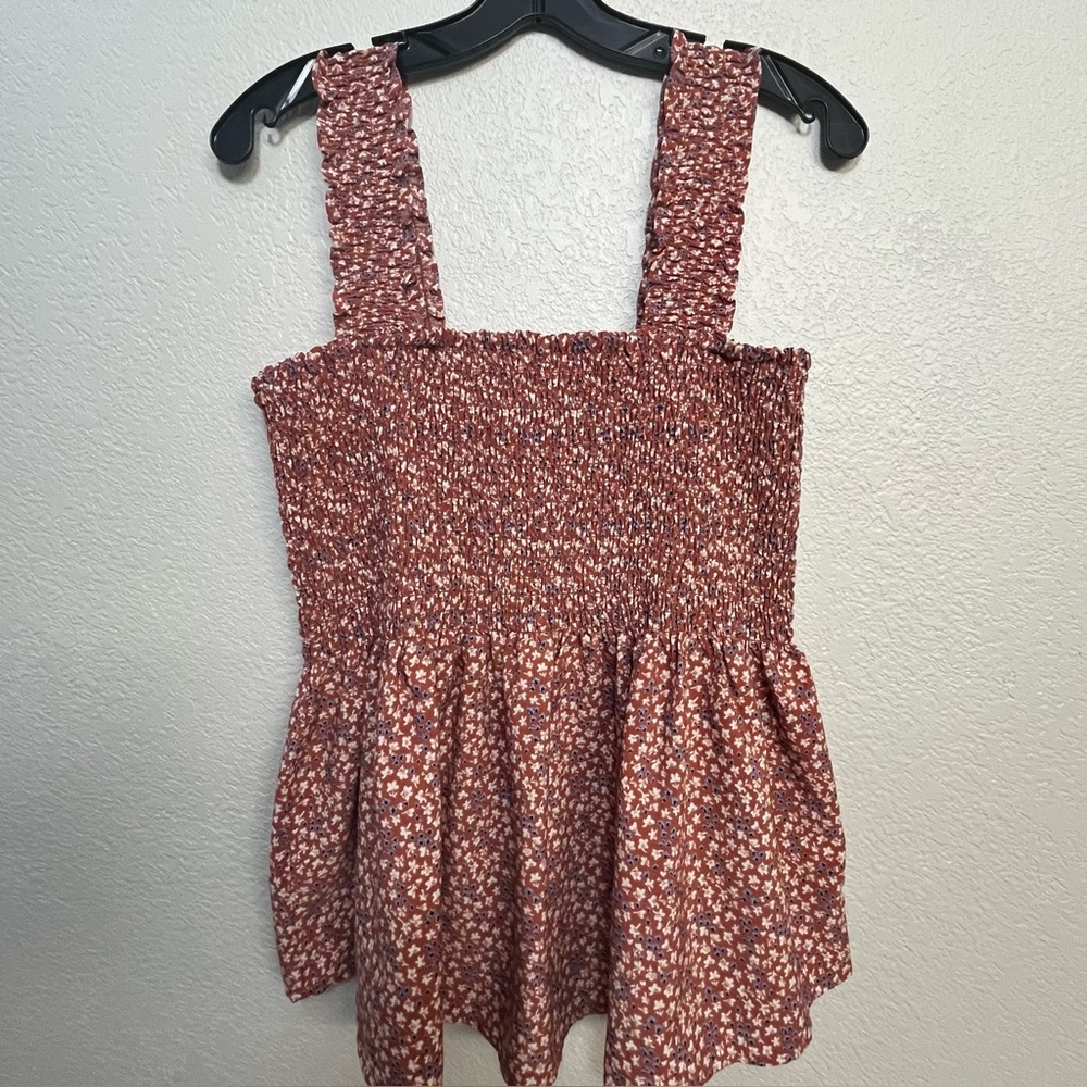 Pleione Floral Smocked Sleeveless Top